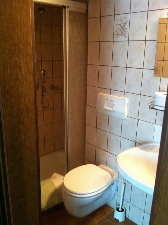 Gasthof Pension Steinberger Sankt Georgen im Attergau Zimmer foto